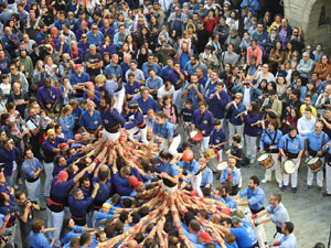 Fires 2019. La Diada Castellera a la plaça del Vi, amb els Marrecs de Salt, els Capgrossos de Mataró i els Minyons de Terrassa