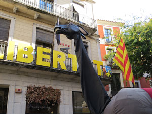 Fires 2019. Passejada de Fires de la Mula Baba i representació de titelles