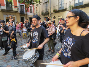 Fires 2019. Passejada de Fires de la Mula Baba i representació de titelles