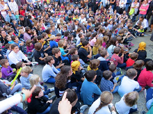 Fires 2019. Passejada de Fires de la Mula Baba i representació de titelles