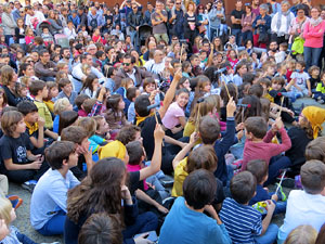 Fires 2019. Passejada de Fires de la Mula Baba i representació de titelles