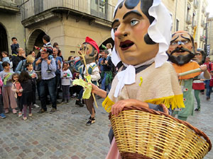 Fires 2019. Passejada amb els capgrossos de la ciutat i Fal&middot;lera Gironina