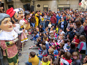 Fires 2019. Passejada amb els capgrossos de la ciutat i Fal&middot;lera Gironina