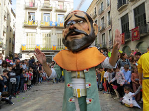 Fires 2019. Passejada amb els capgrossos de la ciutat i Fal&middot;lera Gironina