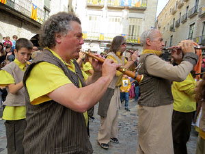 Fires 2019. Passejada amb els capgrossos de la ciutat i Fal&middot;lera Gironina