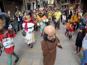 Fires 2019. Passejada amb els capgrossos de la ciutat i Fal&middot;lera Gironina