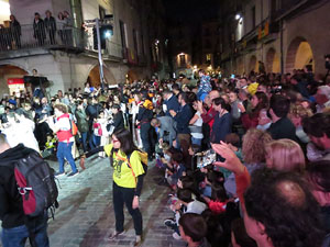 Fires 2019. Pregó de Fires. Entrada i ballades de capgrossos, gegants i faràndula a la plaça del Vi