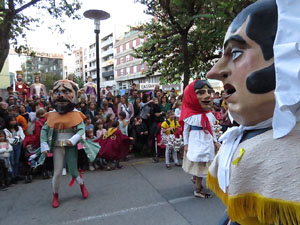 Fires 2019. Preg&oacute; de Fires. Les cercaviles de gegants i capgrossos fins la pla&ccedil;a del Vi
