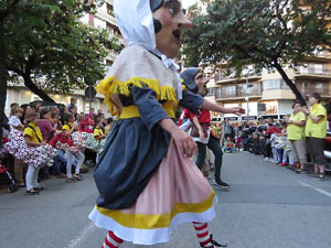 Fires 2019. Preg&oacute; de Fires. Les cercaviles de gegants i capgrossos fins la pla&ccedil;a del Vi