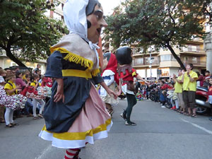 Fires 2019. Preg&oacute; de Fires. Les cercaviles de gegants i capgrossos fins la pla&ccedil;a del Vi