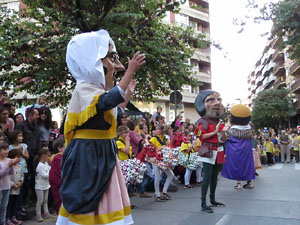 Fires 2019. Preg&oacute; de Fires. Les cercaviles de gegants i capgrossos fins la pla&ccedil;a del Vi