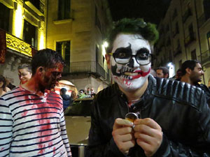 Fires 2019. 8a. Zombie Walk de Girona dins el festival Acocollona't