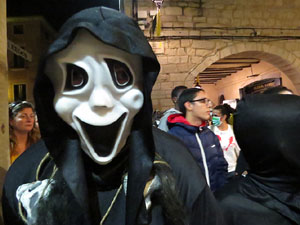 Fires 2019. 8a. Zombie Walk de Girona dins el festival Acocollona't