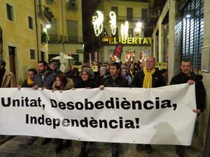Manifestació de protesta contra les resolucions de la Junta Electoral Central que inhabilita el President Quim Torra