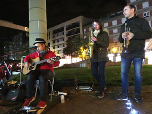 Nadal 2019 a Girona. Girona Christmas Swing amb Pau Morales & Ricard Figueres, a la pla&ccedil;a Miquel Santal&oacute;