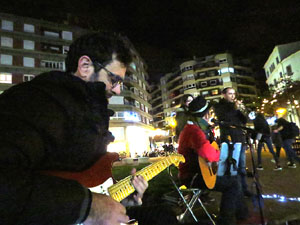 Nadal 2019 a Girona. Girona Christmas Swing amb Pau Morales & Ricard Figueres, a la plaça Miquel Santaló
