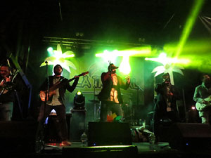 Nadal 2019 a Girona. Concert de Cap d'Any amb La Tropical versions