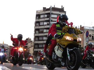 Nadal 2019. Papanoelada motera pels carrers de la ciutat
