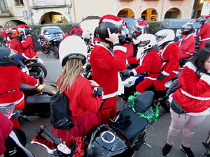 Nadal 2019. Papanoelada motera pels carrers de la ciutat