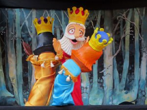 Nadal 2019. Cercavila i Els Pastorets de la Mula Baba a la pla&ccedil;a del Pallol