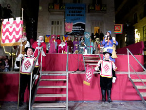 La Cavalcada de Reis 2020. Arribada del seguici a la pla&ccedil;a del Vi