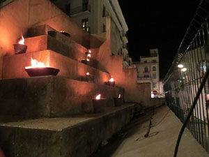 Acció de Tsunami Democràtic a la plaça de de l'U d'octubre de 2017 sota el lema 'Fem-los reflexionar'