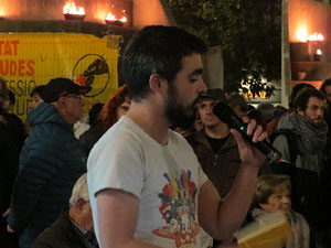 Acció de Tsunami Democràtic a la plaça de de l'U d'octubre de 2017 sota el lema 'Fem-los reflexionar'