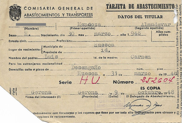 'Tarjeta de Abastecimiento' emesa per la Comisaria General de Abastecimientos y Transportes. 1948