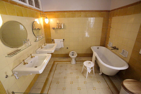 Cambra de bany de la Casa Mas&oacute;