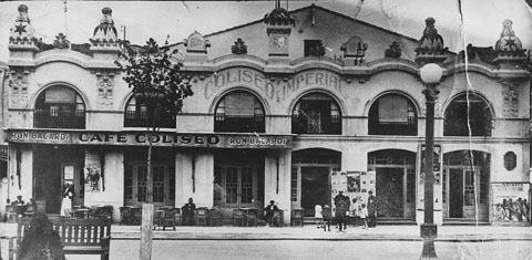 Façana del Coliseo Imperial, a la plaça Independència. 1928