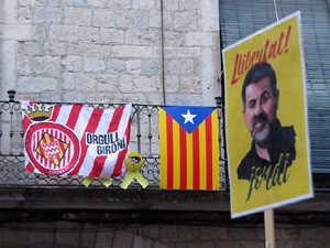 Concentraci&oacute; a la pla&ccedil;a del Vi per la independ&egrave;ncia i la llibertat dels presos pol&iacute;tics