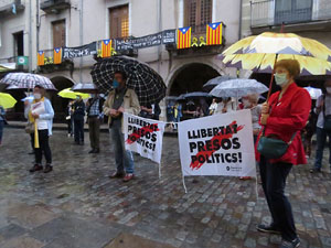 Concentració a la plaça del Vi per la independència i la llibertat dels presos polítics
