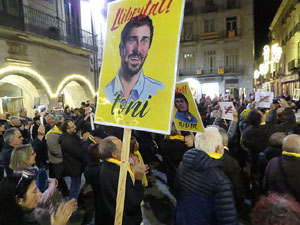 Concentració a la plaça del Vi per la independència i la llibertat dels presos polítics