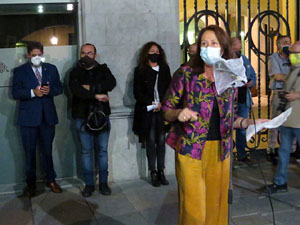 Concentraci&oacute; contra el 155 davant la subdelegaci&oacute; dels govern espanyol a la Gran Via de Jaume I