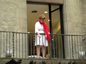 Festival Fitag 2020. Girona pren vida. Espectacles als aparadors de les botigues de Girona