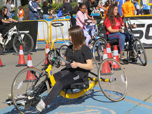 VIII Jornada de l'Esport Femen&iacute; 2020 a la pla&ccedil;a Salvador Espriu, la de Francesc Calvet i Rubalcaba, la pla&ccedil;a Catalunya i el riu Onyar
