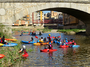 VIII Jornada de l'Esport Femen&iacute; 2020 a la pla&ccedil;a Salvador Espriu, la de Francesc Calvet i Rubalcaba, la pla&ccedil;a Catalunya i el riu Onyar