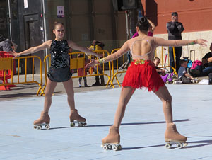VIII Jornada de l'Esport Femen&iacute; 2020 a la pla&ccedil;a Salvador Espriu, la de Francesc Calvet i Rubalcaba, la pla&ccedil;a Catalunya i el riu Onyar