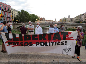 Concentració a la plaça del Vi per la independència i la llibertat dels presos polítics