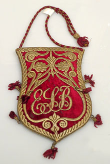 Bossa de tefil·lín. Vellut, cuir i fibres de plata. Segle XIX. Djerba