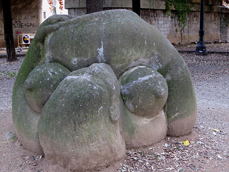 Escultures al carrer. Naixement de la vida - arbre, de Xicu Cabanyes