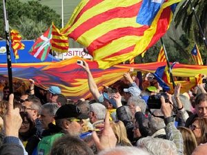 Acte del Consell per la Rep&uacute;blica Catalana a Perpiny&agrave; amb el President Carles Puigdemont i els consellers Clara Ponsat&iacute; i Toni Com&iacute;n