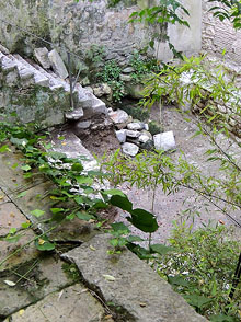 Casa jueva del segle XIII localitzada al Pati dels Rabins