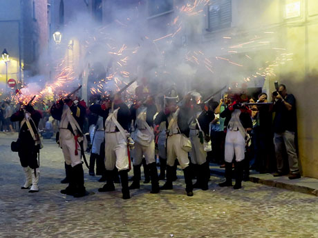 VII Festa Reviu els Setges Napoleònics de Girona. Escena 5. La Plaça dels Apòstols