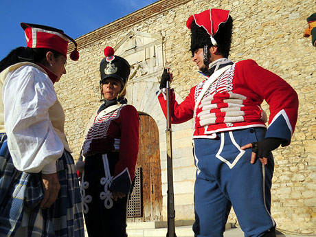 VII Festa Reviu els Setges Napoleònics de Girona. Inici de la recreació a la plaça de Sant Domènec