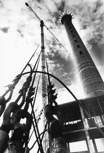 Construcció de la Torre de Comunicacions de Telefònica. 1990