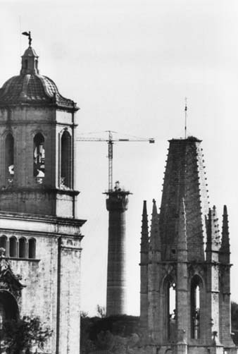 Construcció de la Torre de Comunicacions de Telefònica. 1990