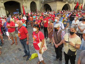 Diada Nacional 2021. Concentraci&oacute; a la pla&ccedil;a del Vi, lectura del manifest i cant de Els Segadors