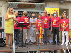 Diada Nacional 2021. Concentraci&oacute; a la pla&ccedil;a del Vi, lectura del manifest i cant de Els Segadors