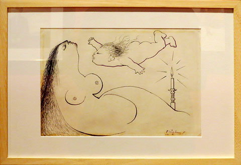 Nen sobrevolant a la seva mare. 1971